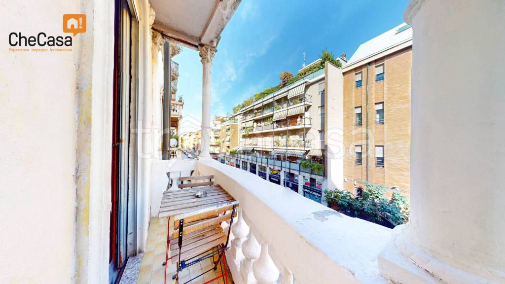 appartamento in vendita a Milano in zona Loreto