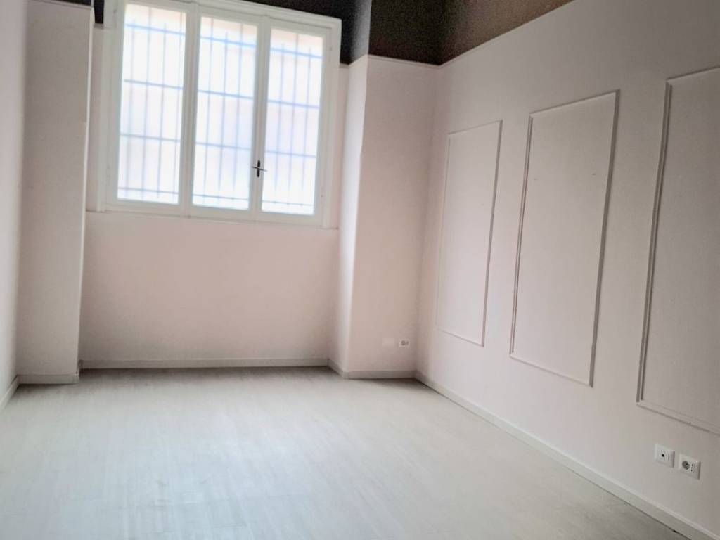 ufficio in vendita a Milano in zona Casoretto