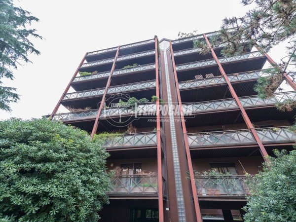 appartamento in vendita a Milano in zona Precotto