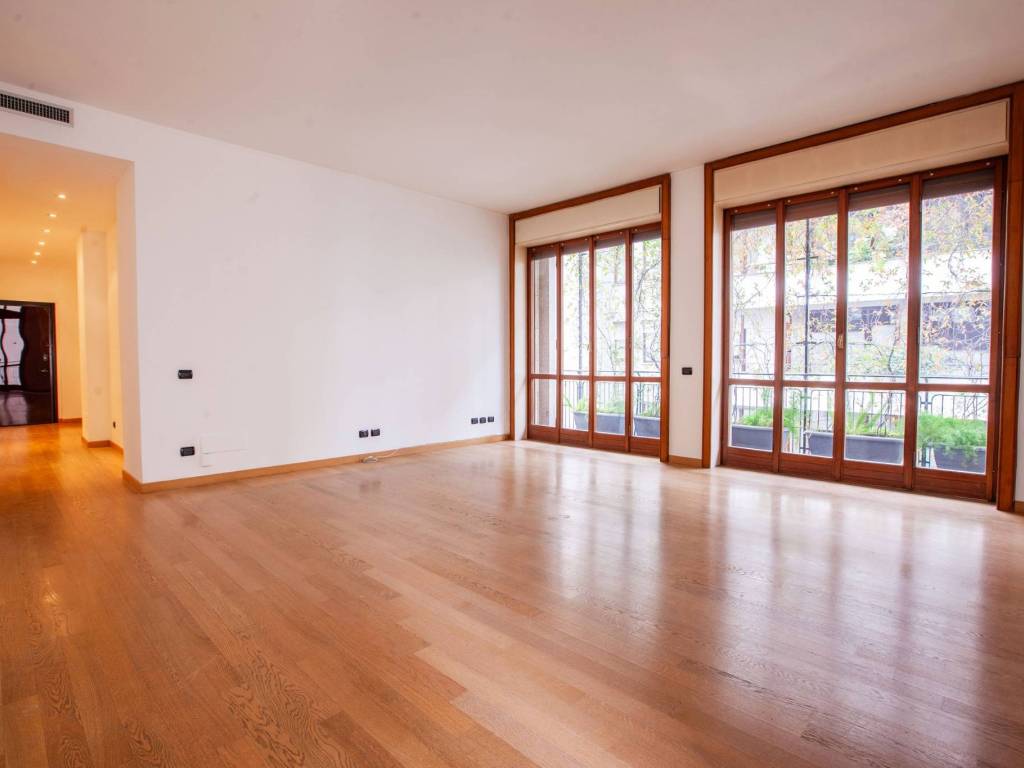 appartamento in vendita a Milano in zona Centro Storico