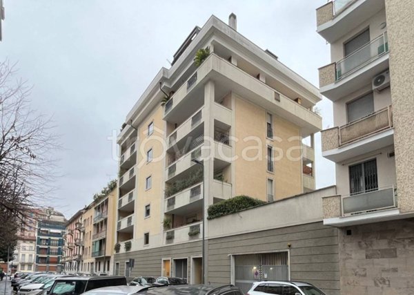 appartamento in vendita a Milano in zona Solari