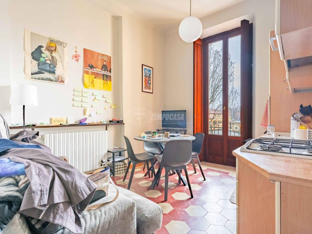 appartamento in vendita a Milano in zona Chiesa Rossa