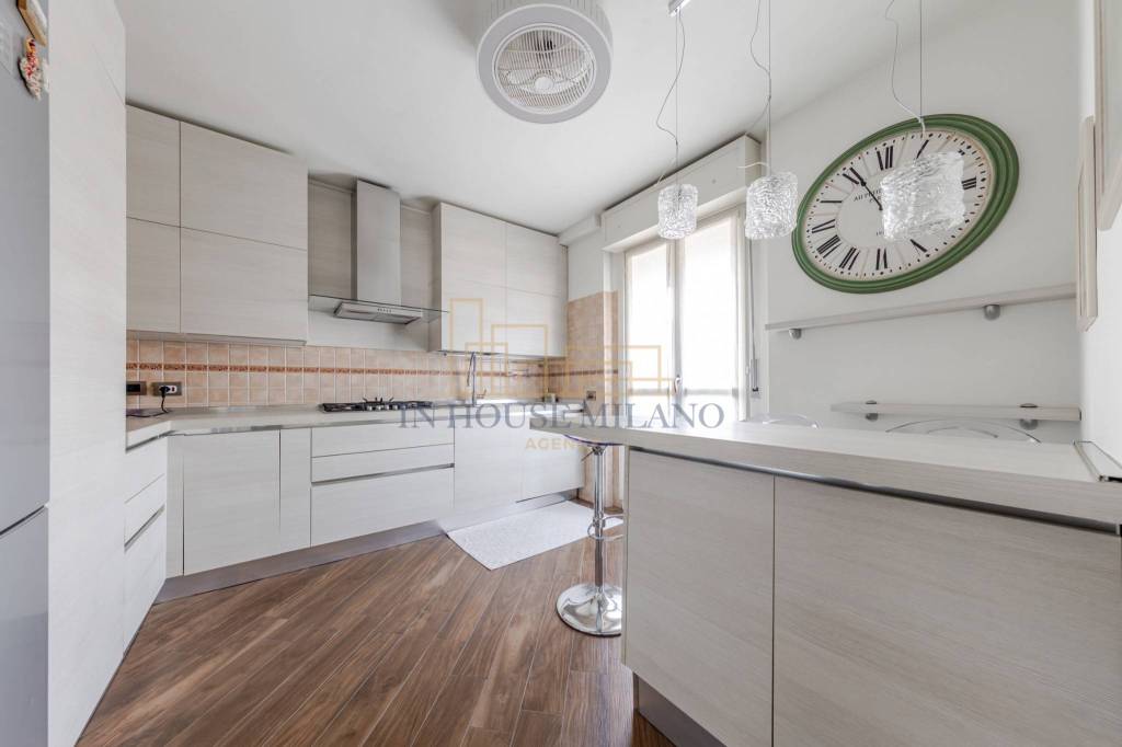 appartamento in vendita a Milano in zona Famagosta