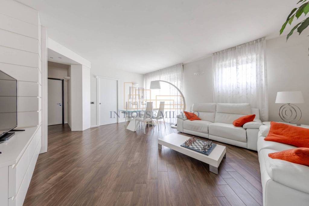 appartamento in vendita a Milano in zona Famagosta