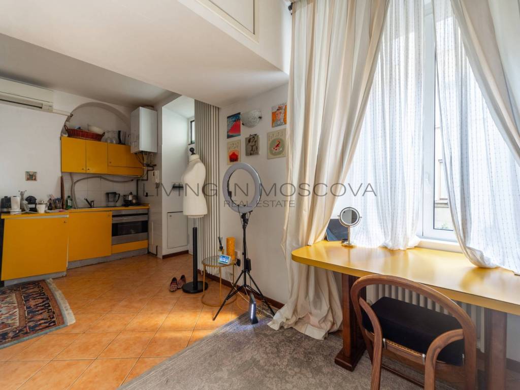 appartamento in vendita a Milano in zona Porta Venezia