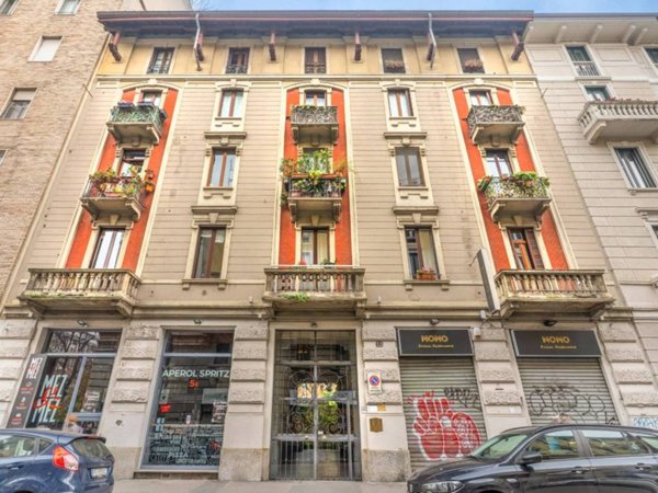 negozio in vendita a Milano in zona Centro Direzionale