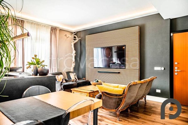 appartamento in vendita a Milano in zona Isola