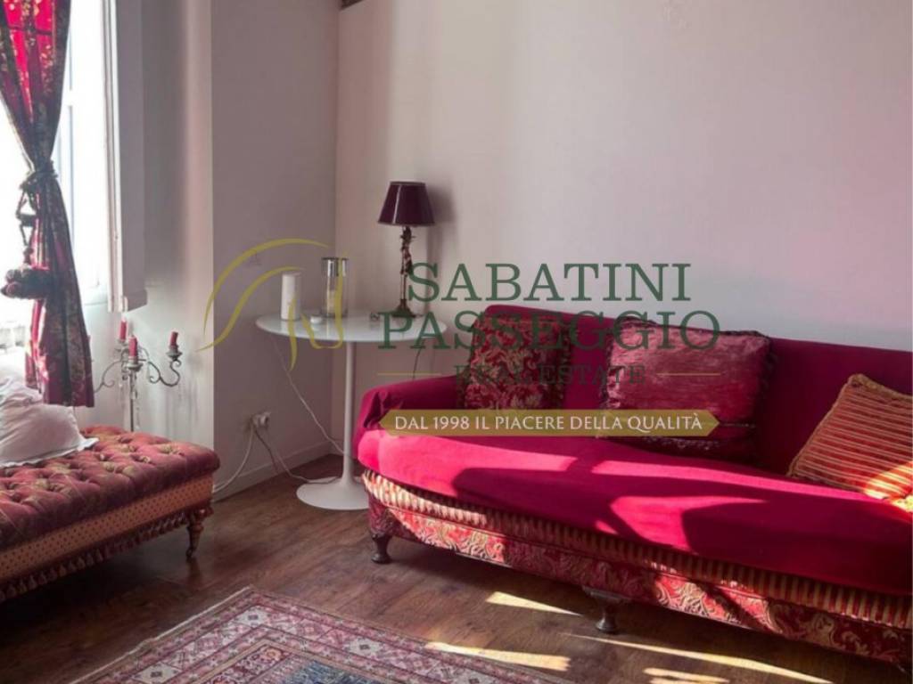 appartamento in vendita a Milano in zona Porta Garibaldi