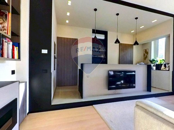 appartamento in vendita a Milano in zona Casoretto