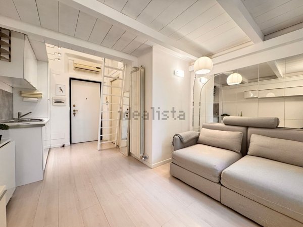 appartamento in vendita a Milano in zona Villapizzone