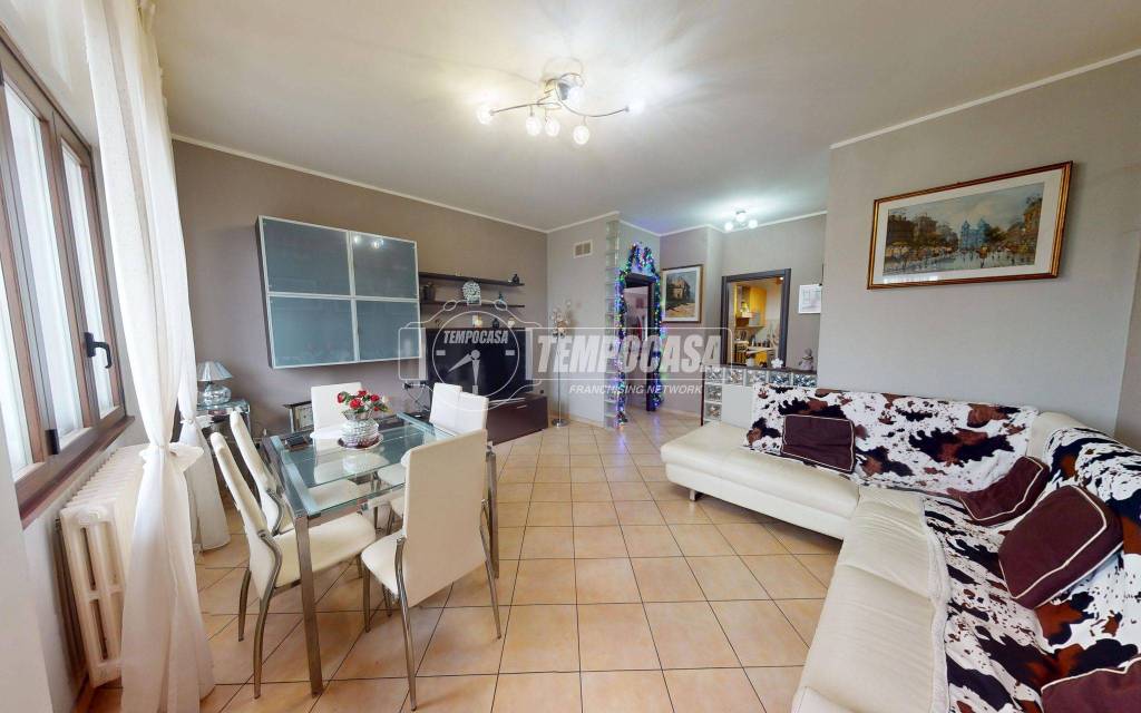 appartamento in vendita a Milano in zona Affori