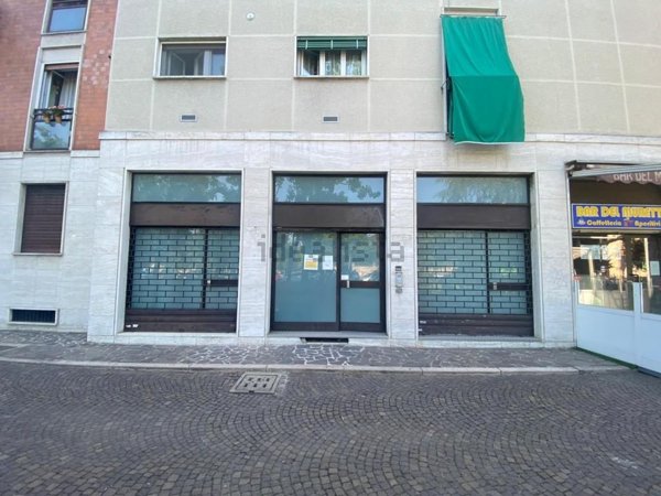 ufficio in vendita a Milano in zona Dergano