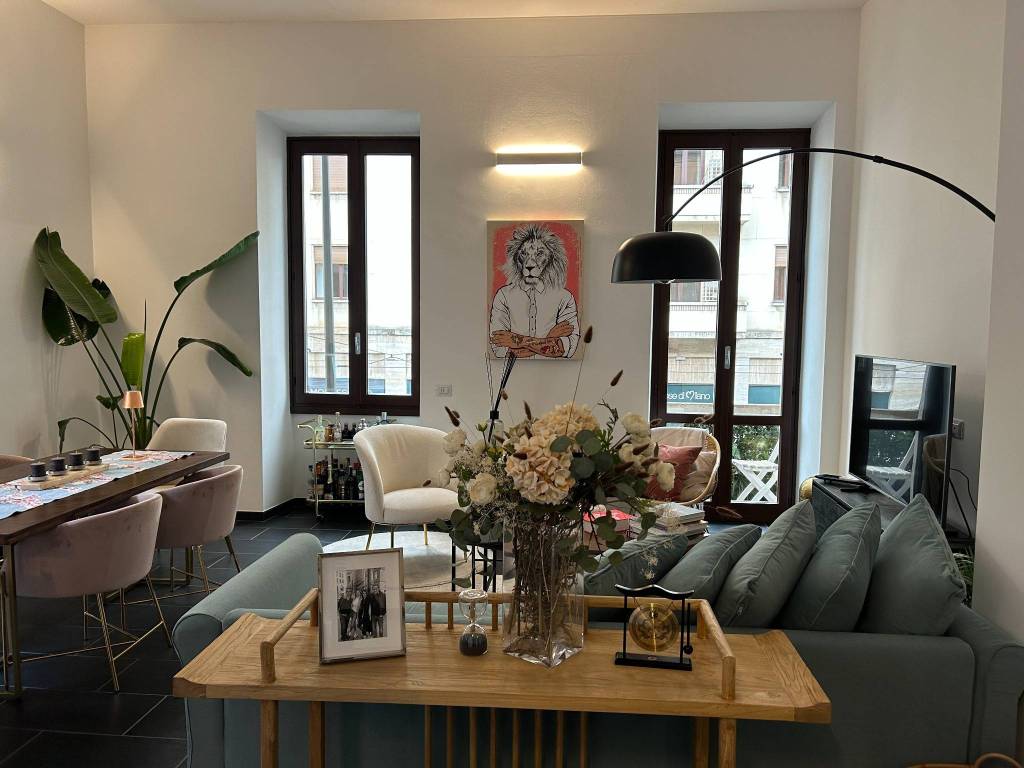 appartamento in vendita a Milano in zona Porta Nuova