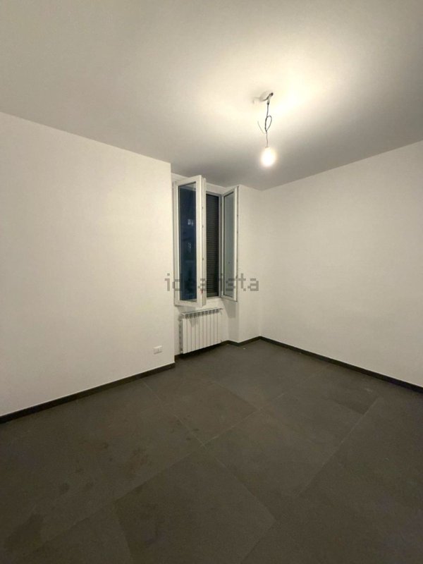 appartamento in vendita a Milano in zona Stadera