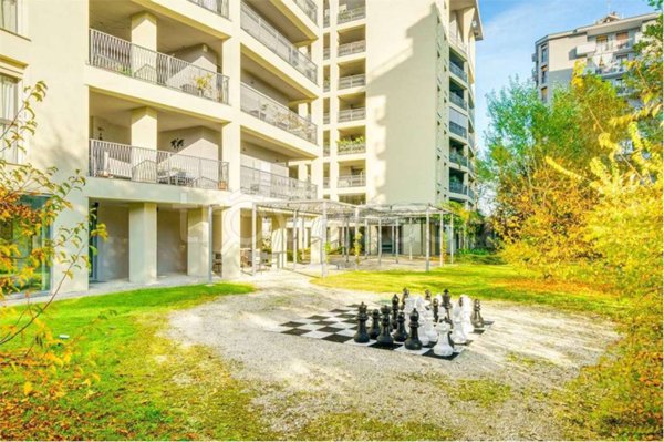 appartamento in vendita a Milano in zona Trenno