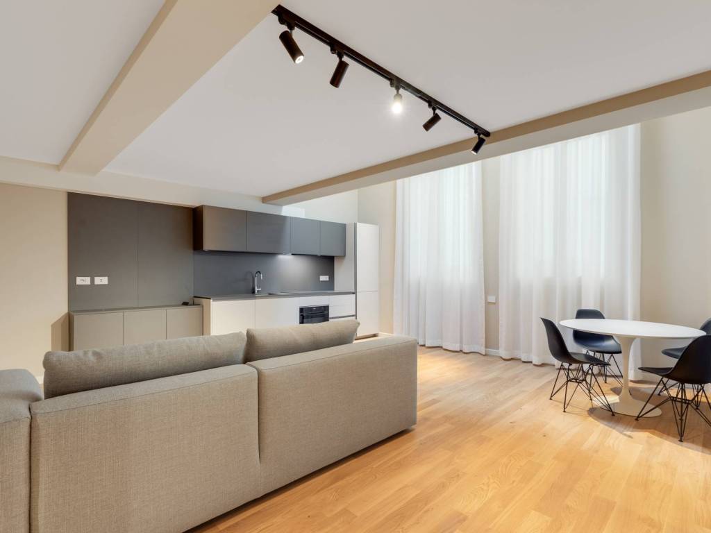 appartamento in vendita a Milano in zona Porta Venezia