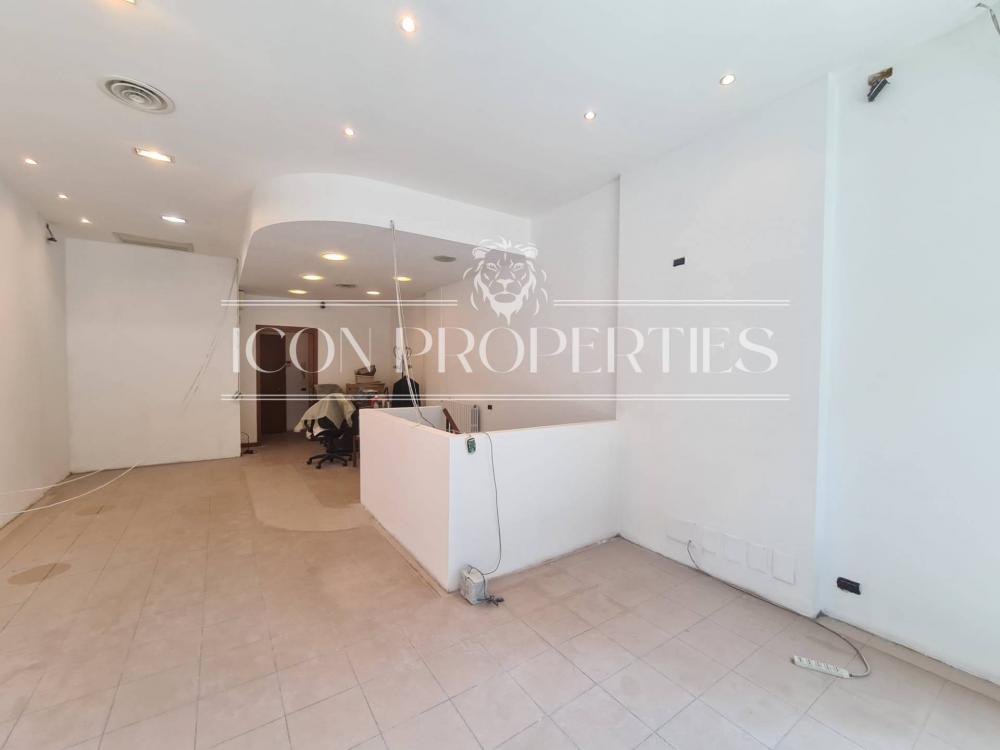 negozio in vendita a Milano in zona Rembrandt