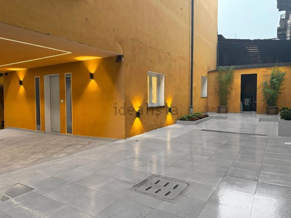 appartamento in vendita a Milano in zona Loreto