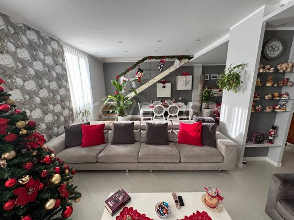 appartamento in vendita a Milano in zona Quarto Oggiaro