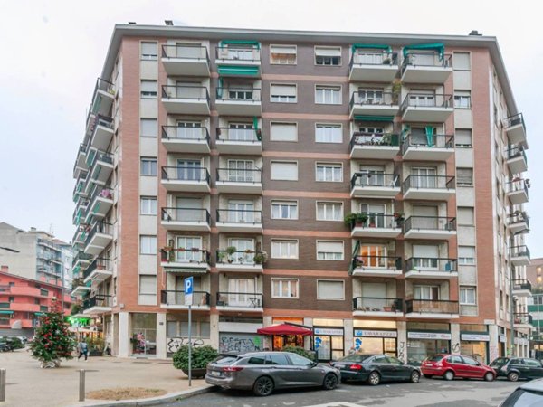 appartamento in vendita a Milano in zona Loreto