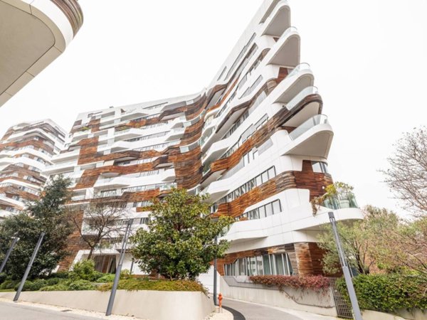 appartamento in vendita a Milano in zona Sempione