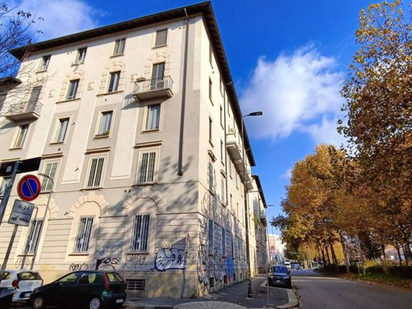 appartamento in vendita a Milano in zona Bocconi
