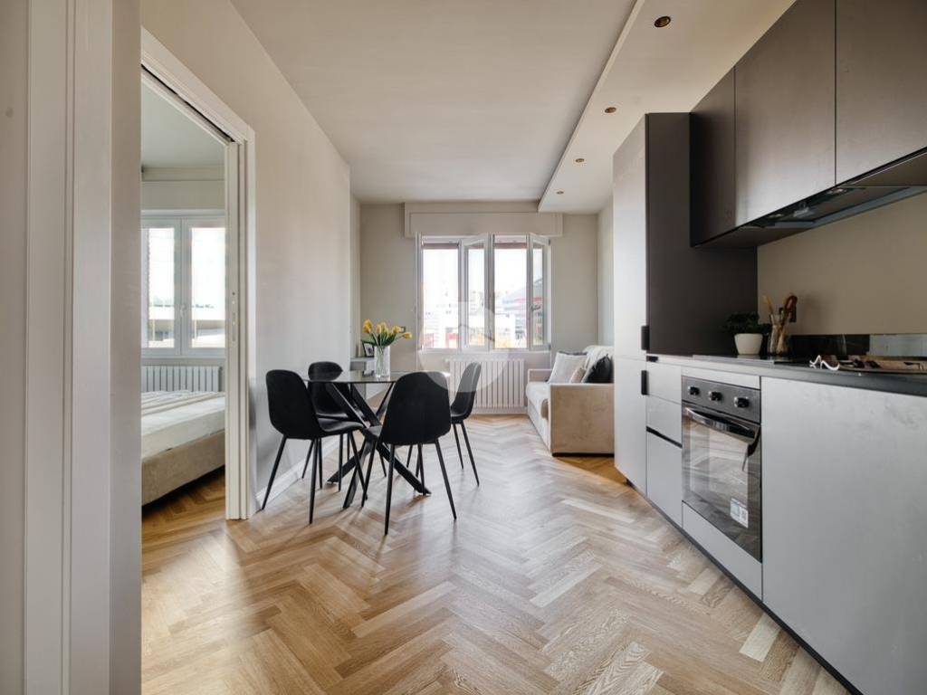 appartamento in vendita a Milano in zona Il Portello