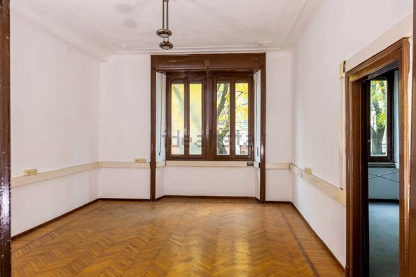 ufficio in vendita a Milano in zona Solari