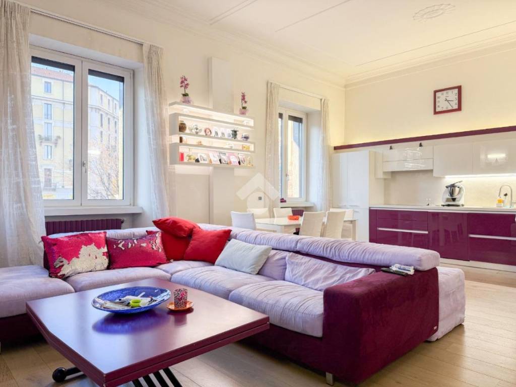 appartamento in vendita a Milano in zona Centro Direzionale