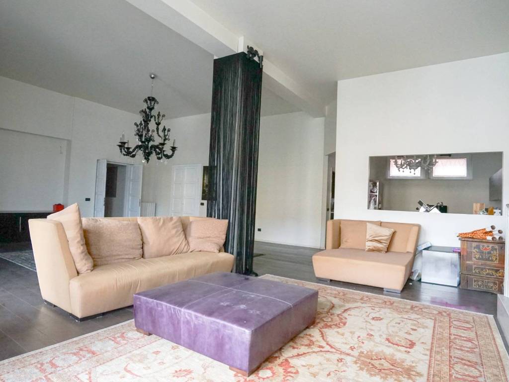 appartamento in vendita a Milano in zona Turro