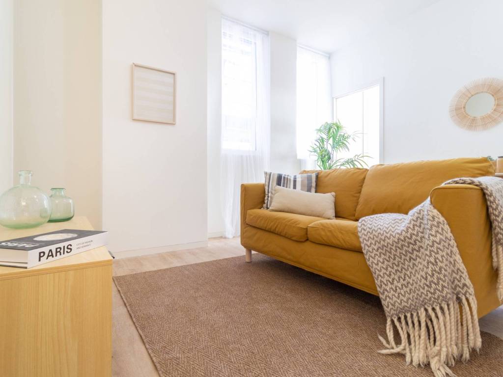 appartamento in vendita a Milano in zona Vigentino