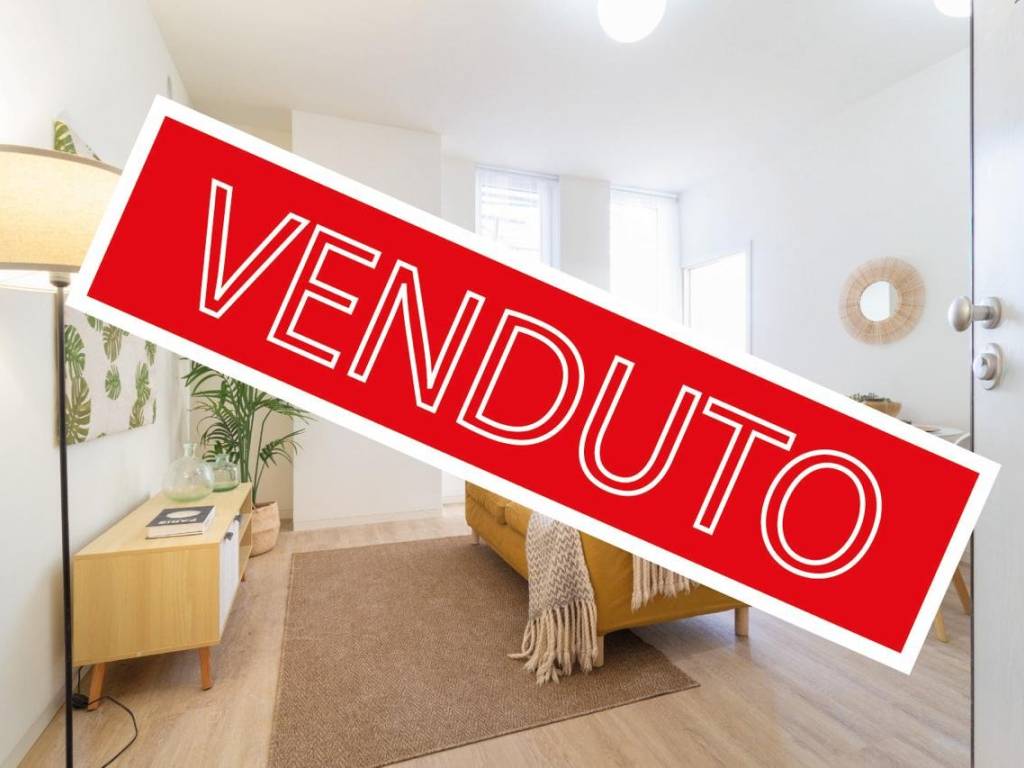 appartamento in vendita a Milano in zona Vigentino