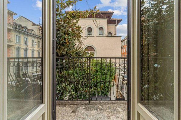 casa indipendente in vendita a Milano