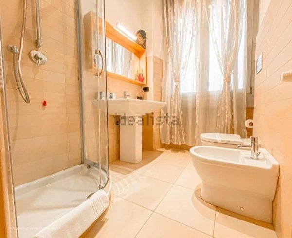 appartamento in vendita a Milano in zona Città Studi