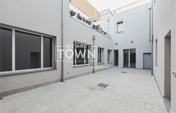 casa indipendente in vendita a Milano in zona Villapizzone