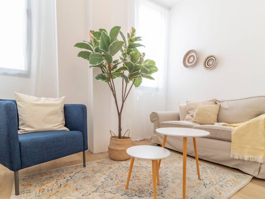 appartamento in vendita a Milano in zona Vigentino