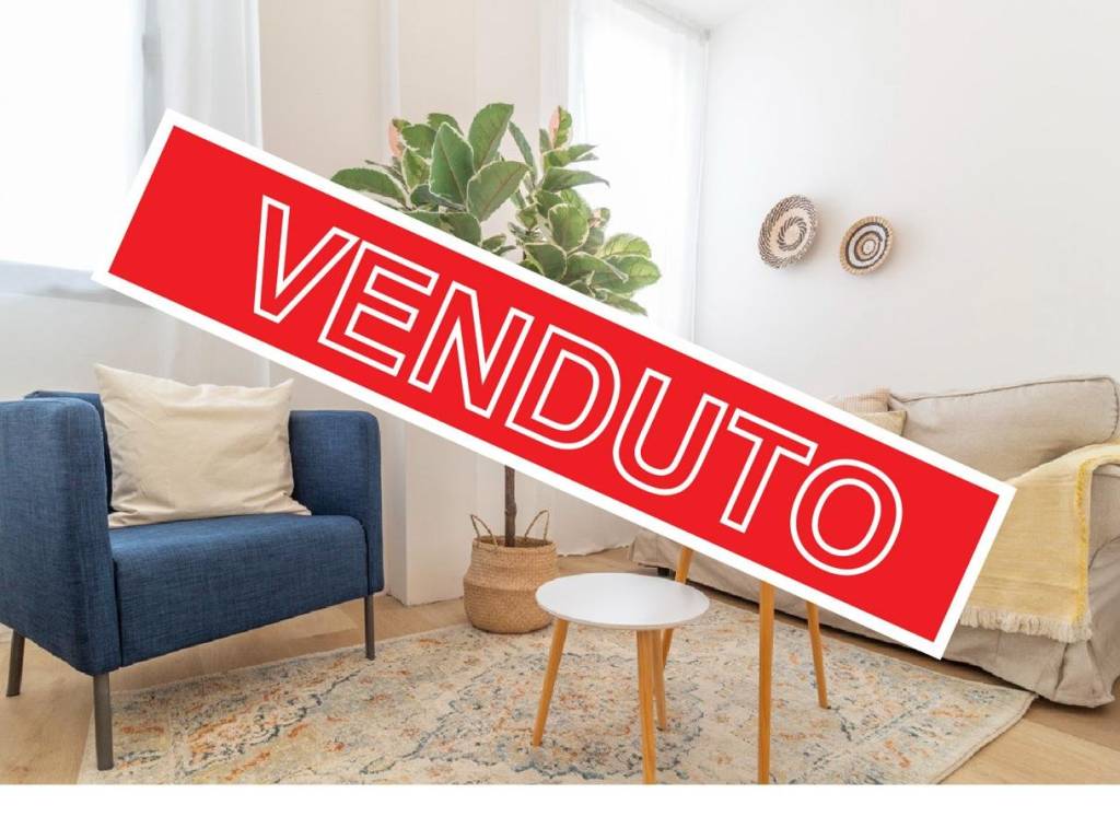 appartamento in vendita a Milano in zona Vigentino