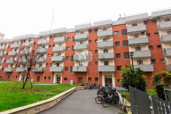 appartamento in vendita a Milano in zona Forze Armate