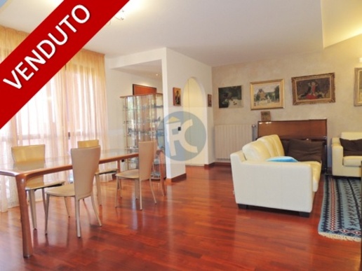 appartamento in vendita a Milano in zona Maggiolina