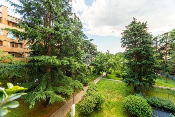appartamento in vendita a Milano in zona Bicocca