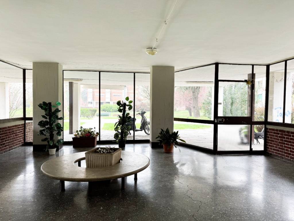 appartamento in vendita a Milano in zona Niguarda