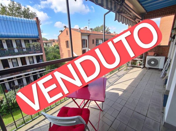 appartamento in vendita a Milano in zona Muggiano