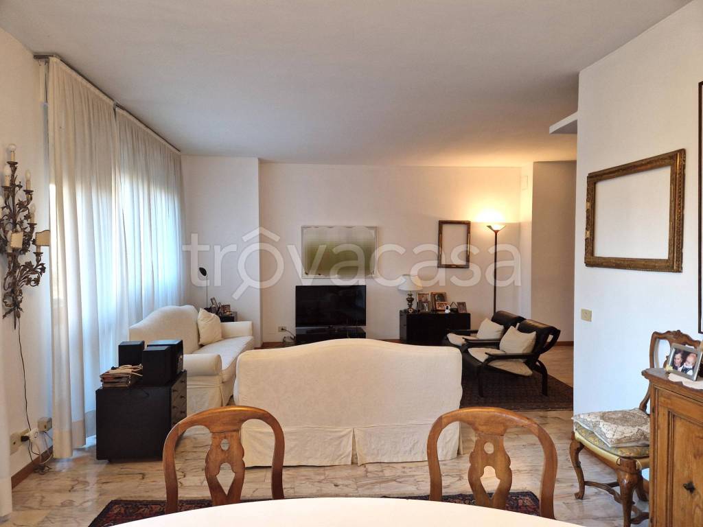 appartamento in vendita a Milano in zona San Siro