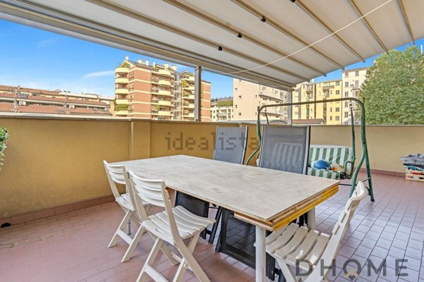 appartamento in vendita a Milano in zona Porta Genova