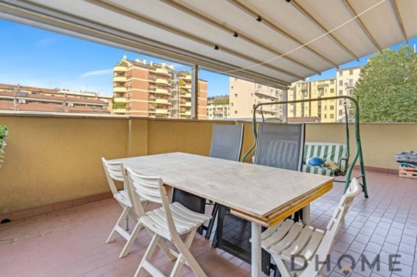 appartamento in vendita a Milano in zona Porta Genova