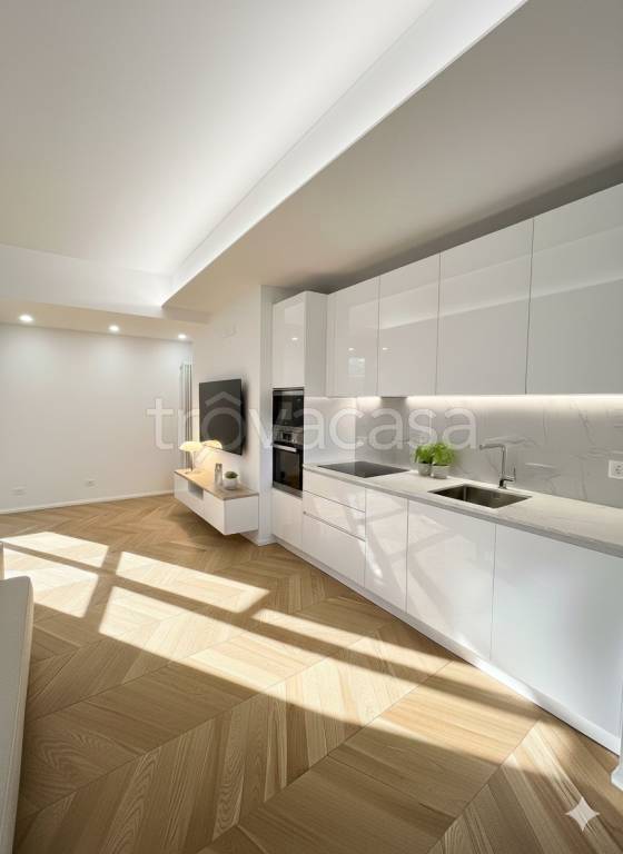 appartamento in vendita a Milano in zona Porta Venezia