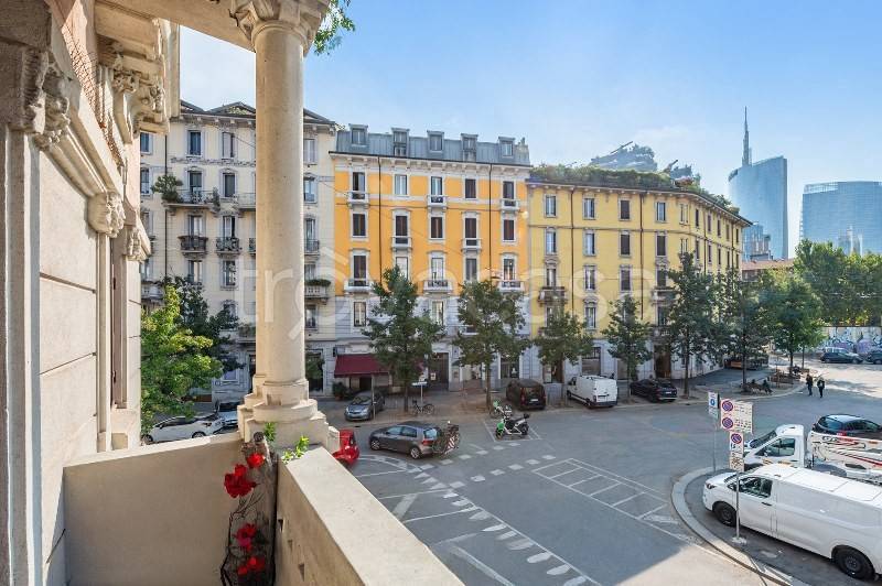 appartamento in vendita a Milano in zona Isola