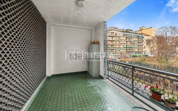 appartamento in vendita a Milano in zona Calvairate