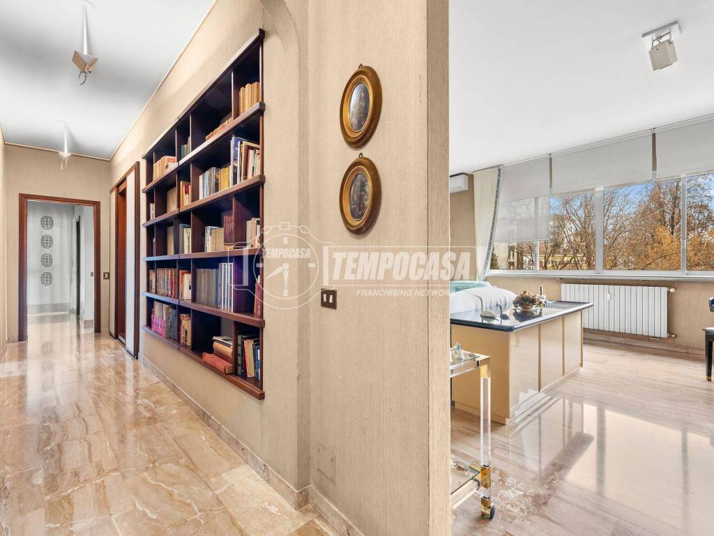 appartamento in vendita a Milano in zona Calvairate