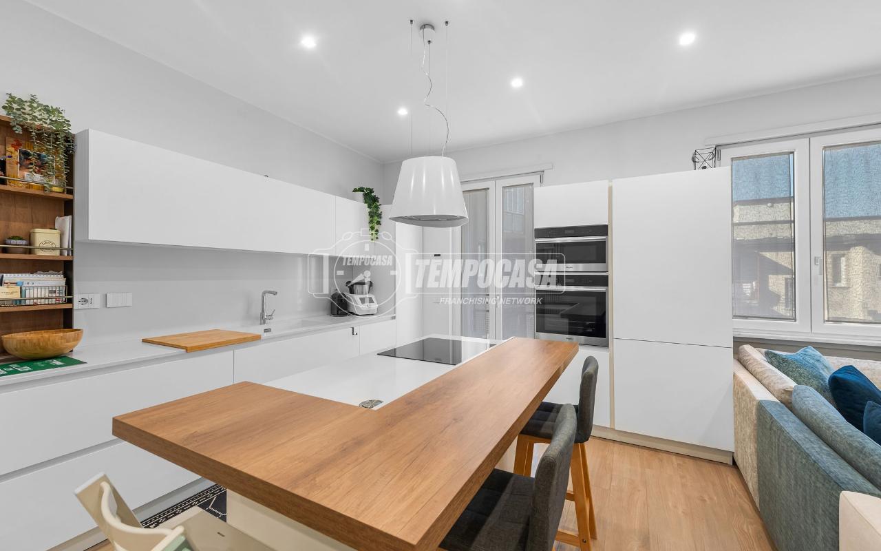 appartamento in vendita a Milano in zona Calvairate